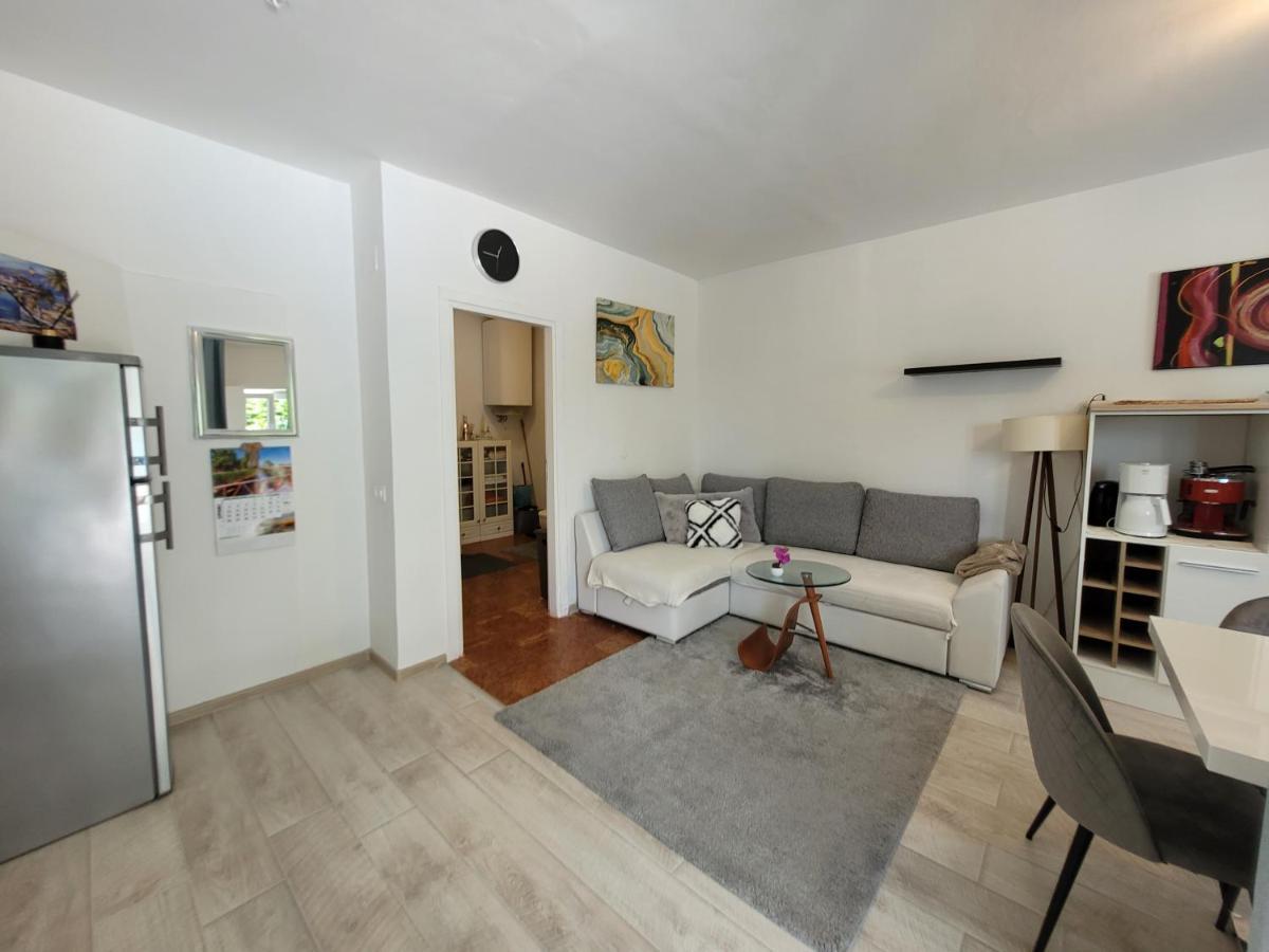 Ferienwohnung Mit Pool Kroatien Mit Meerblick Und Pool Ловран Экстерьер фото
